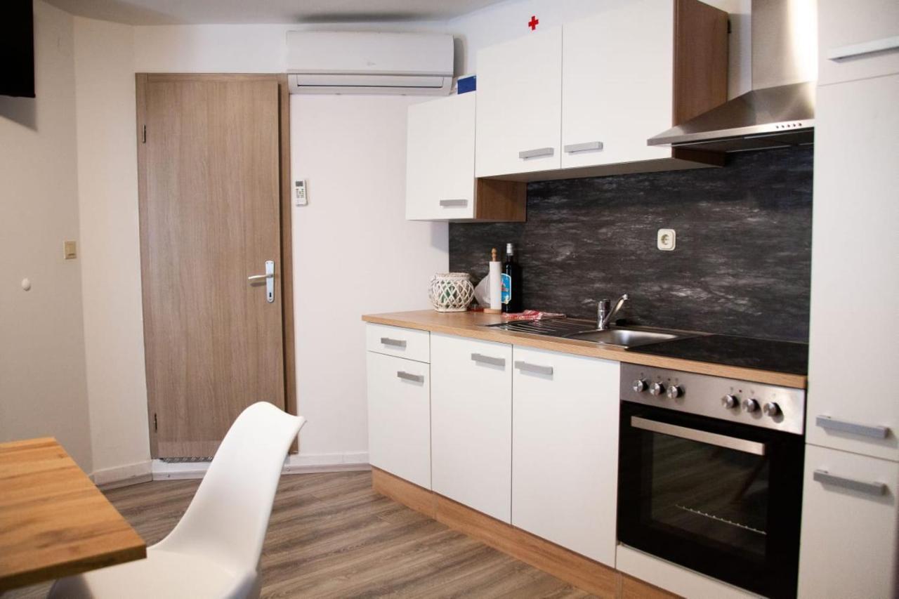 Apartament Amber In The Centar Kaštela Zewnętrze zdjęcie