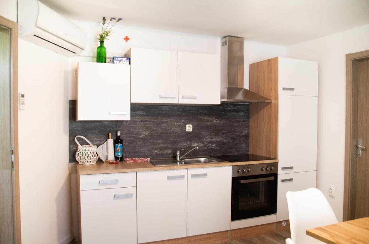 Apartament Amber In The Centar Kaštela Zewnętrze zdjęcie